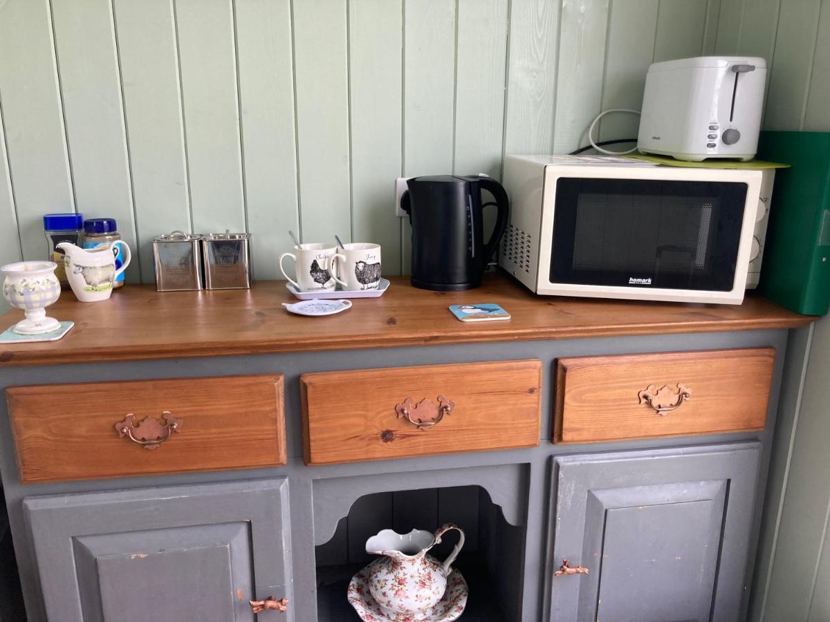 Bells Meadow Shepherds Hut King's Lynn Exterior foto